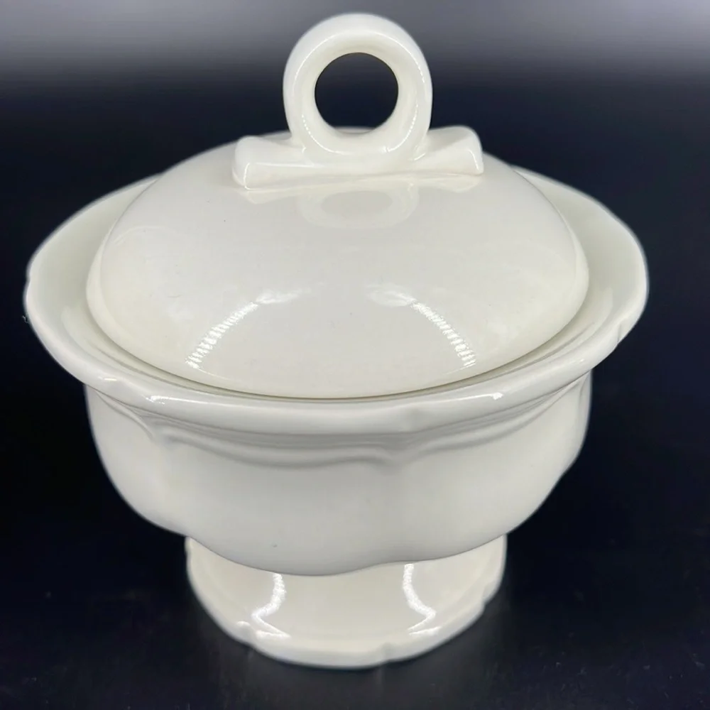 Mikasa French Countryside Creamer and Sugar Set